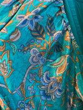 Afbeelding in Gallery-weergave laden, Bindi Indian silk rok + blouse

